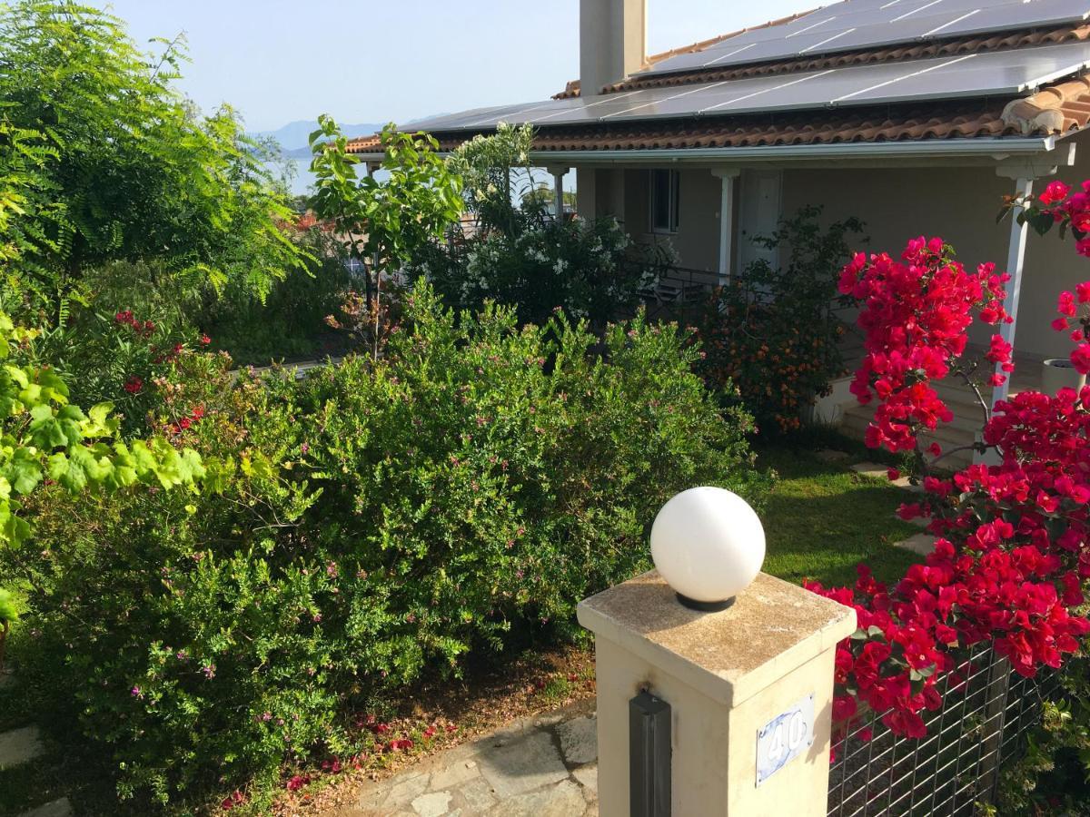 Corinthian Sun - Vacation Home Extérieur photo