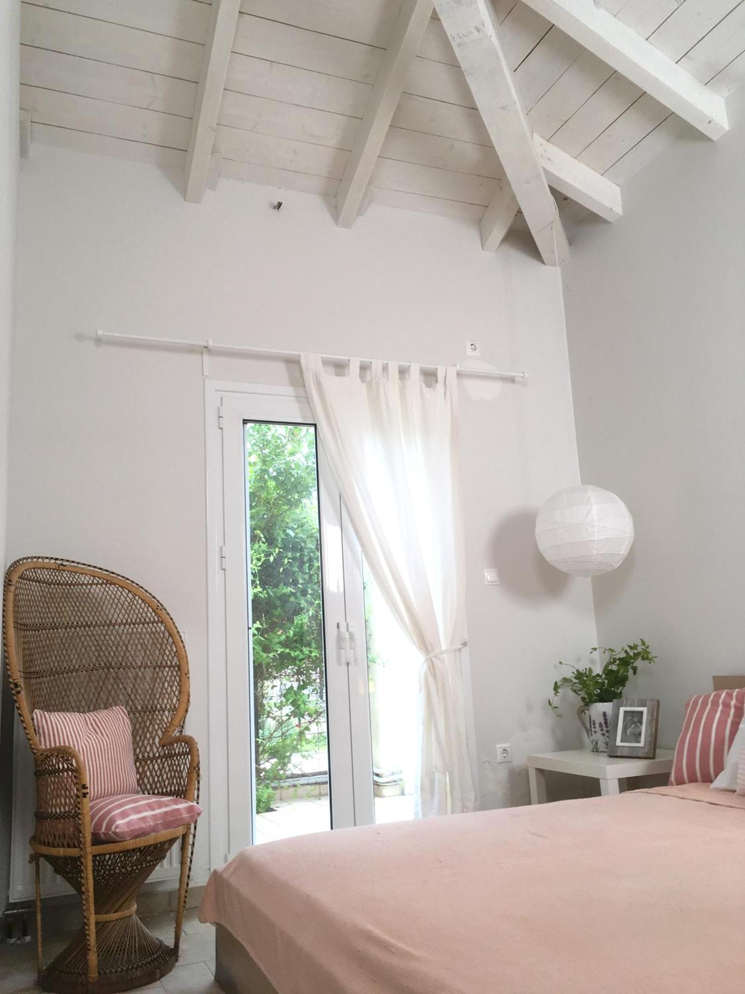 Corinthian Sun - Vacation Home Extérieur photo