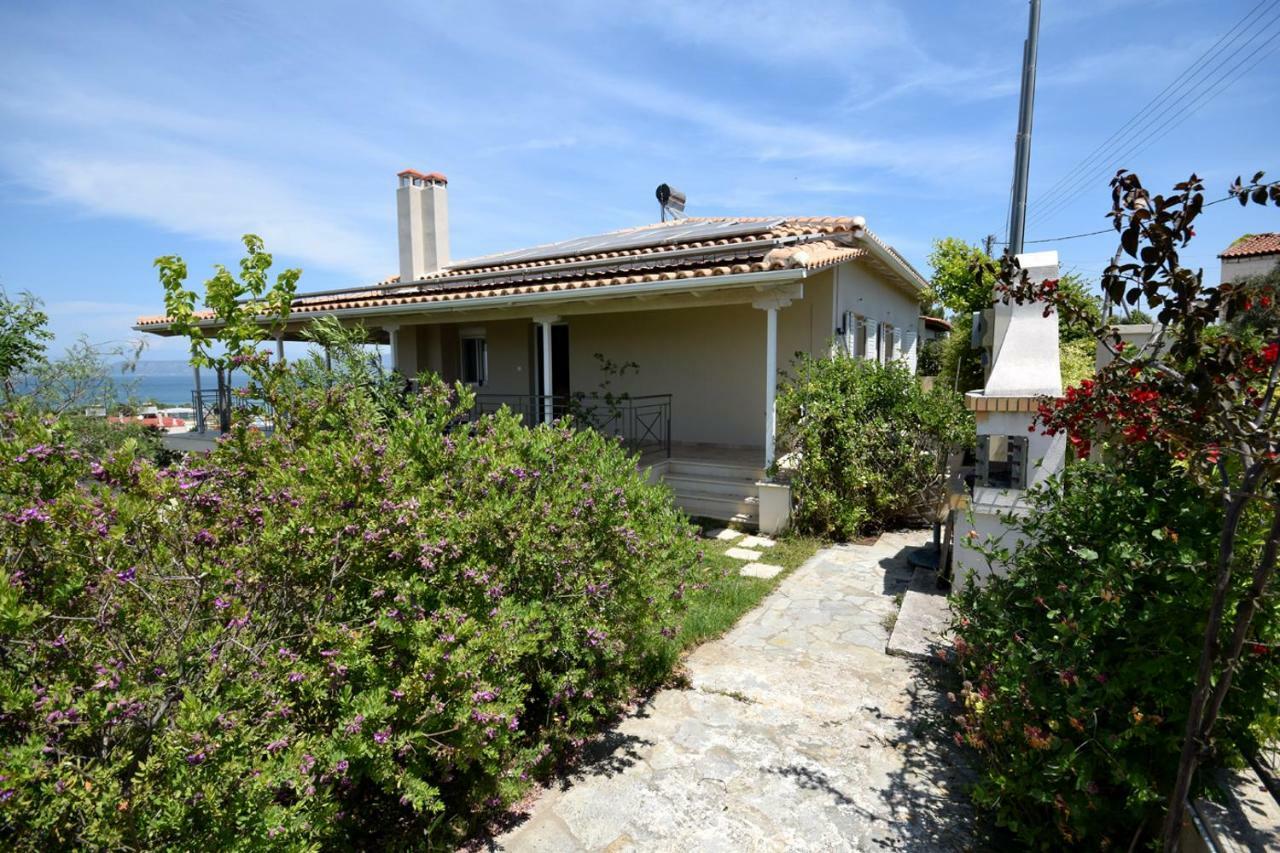 Corinthian Sun - Vacation Home Extérieur photo