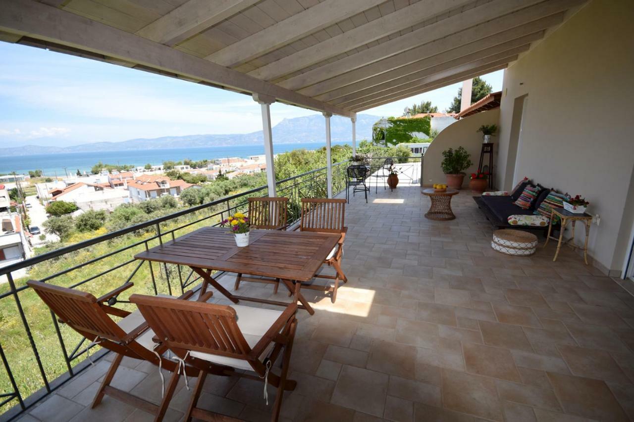 Corinthian Sun - Vacation Home Extérieur photo